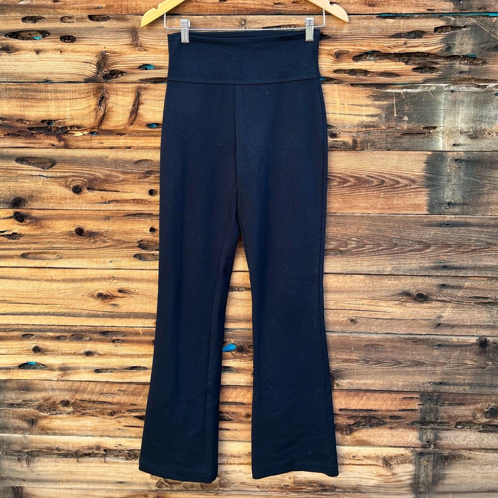 SPANX | Assets Black Flare Leggings S